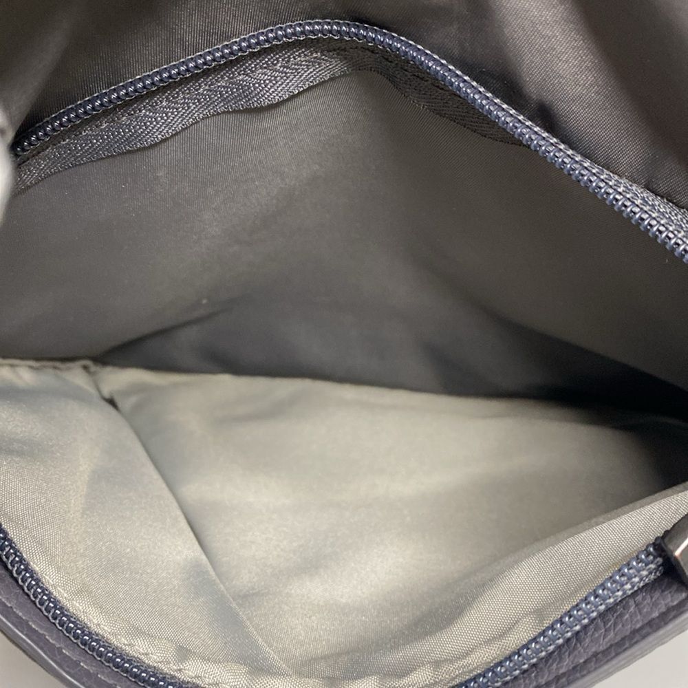 BAGGALLINI Large Gray Travel Bag *Flaws* - Picture 4 of 8